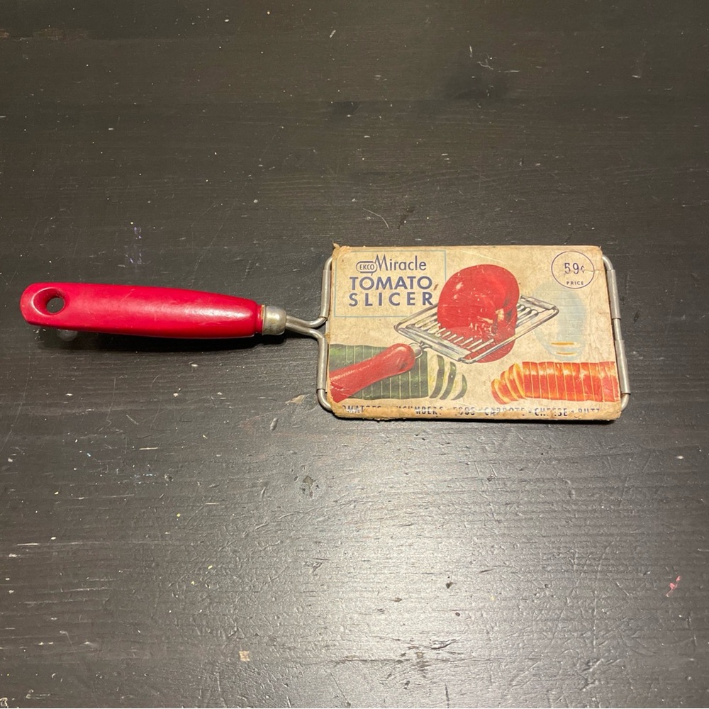 Vintage 1950’s EKCO Miracle Tomato Slicer Red Wooden Handle